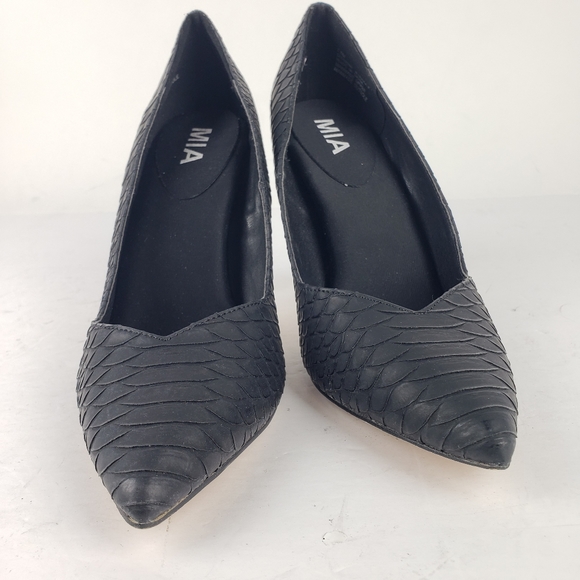 MIA Black Textured Byanka Pointed-toe Heel Size 7.5 - Picture 4 of 14